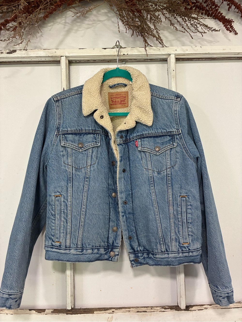 Levi's Light Blue Denim Jacket with Cream Sherpa Collar